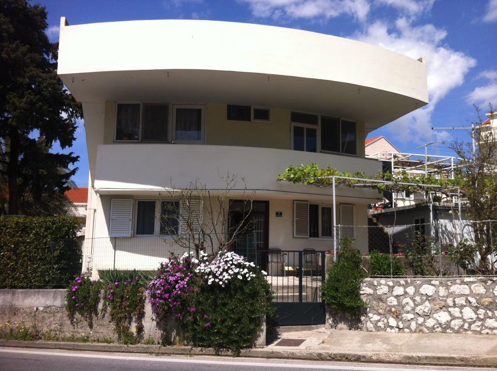 מליני Iris Apartment חדר תמונה